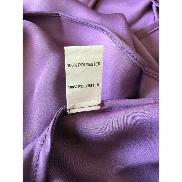 Ramy Brooks Abigail Purple Cowl Neck
Satin Tank Top Cami NWT-FLAWED size Small - Picture 8 of 10